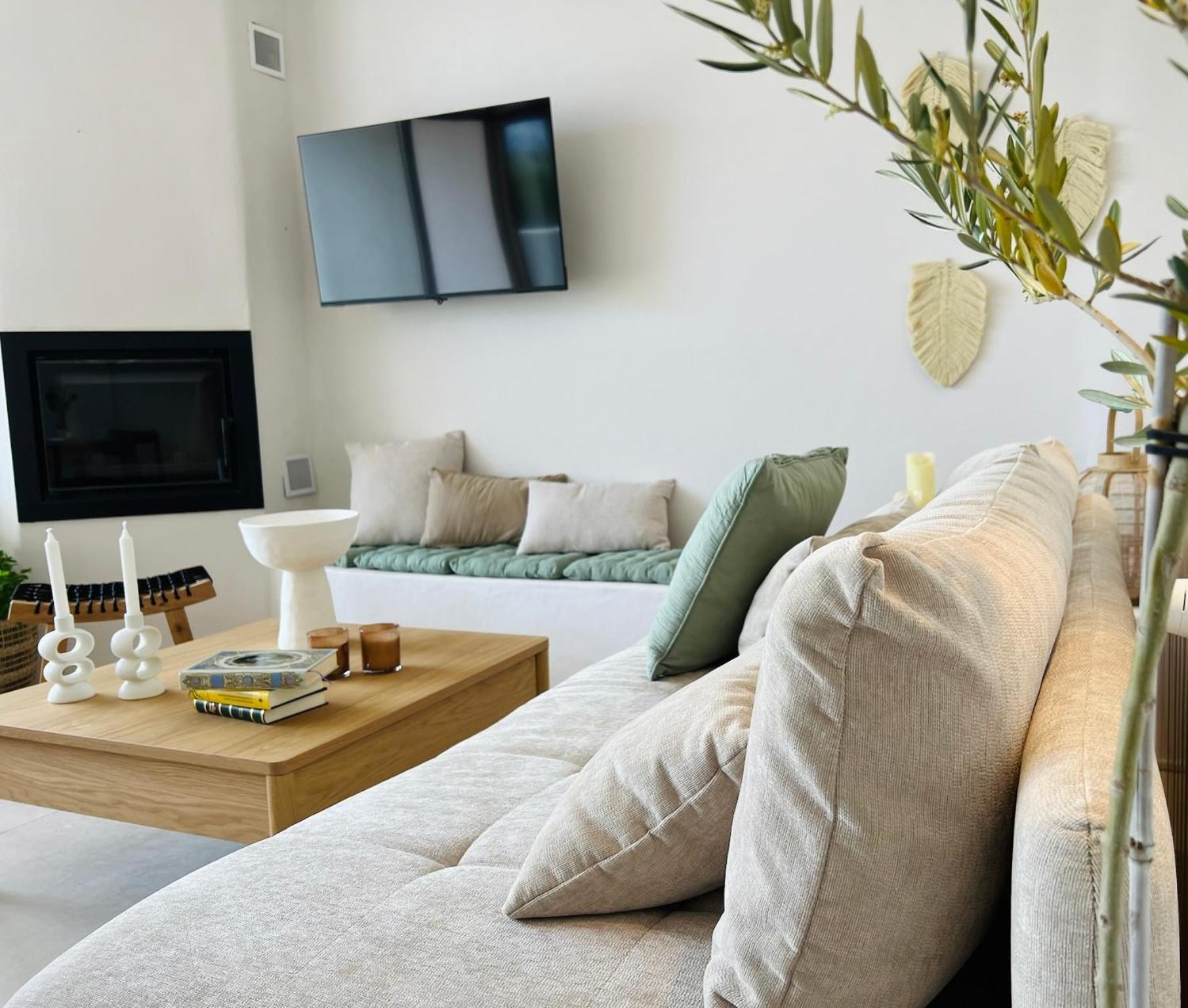 Apartament Lenta
